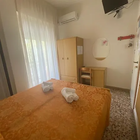 Granada 3*