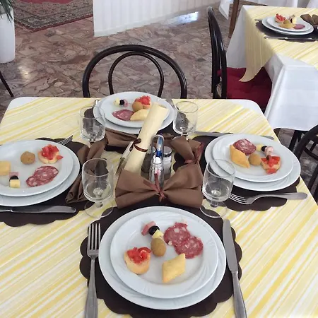 Hotel Granada