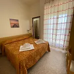 Granada ホテル カットーリカ
