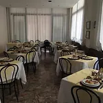 Granada ホテル カットーリカ
