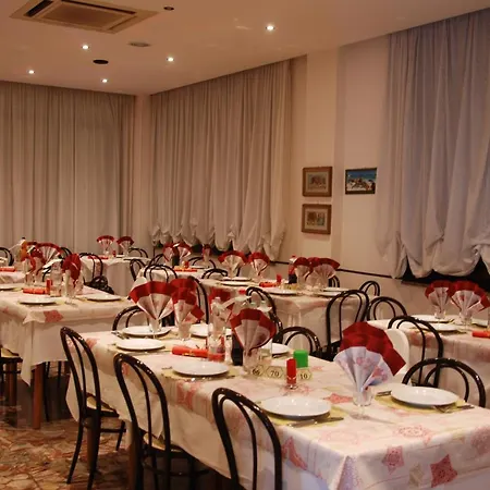 Granada Hotel 3*